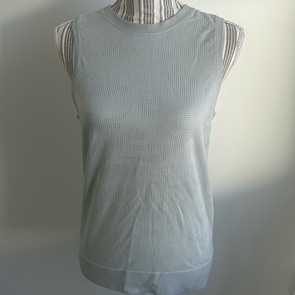 Lululemon Tank - 6